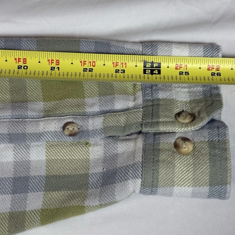 The North‎ Face Flannel Shirt Mens XL Plaid Green Gray Cotton Outdoor Casual